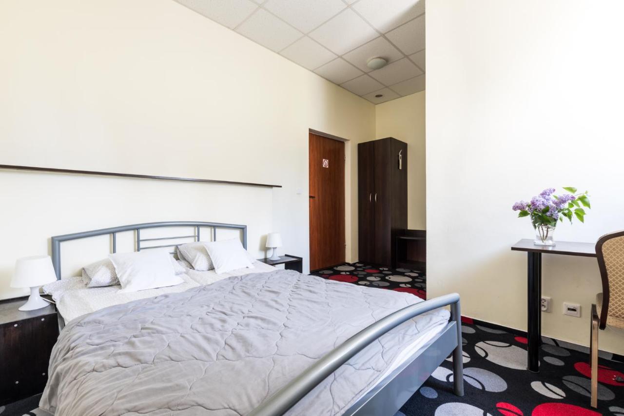 Motel Silver Константынув-Лодзинский Экстерьер фото