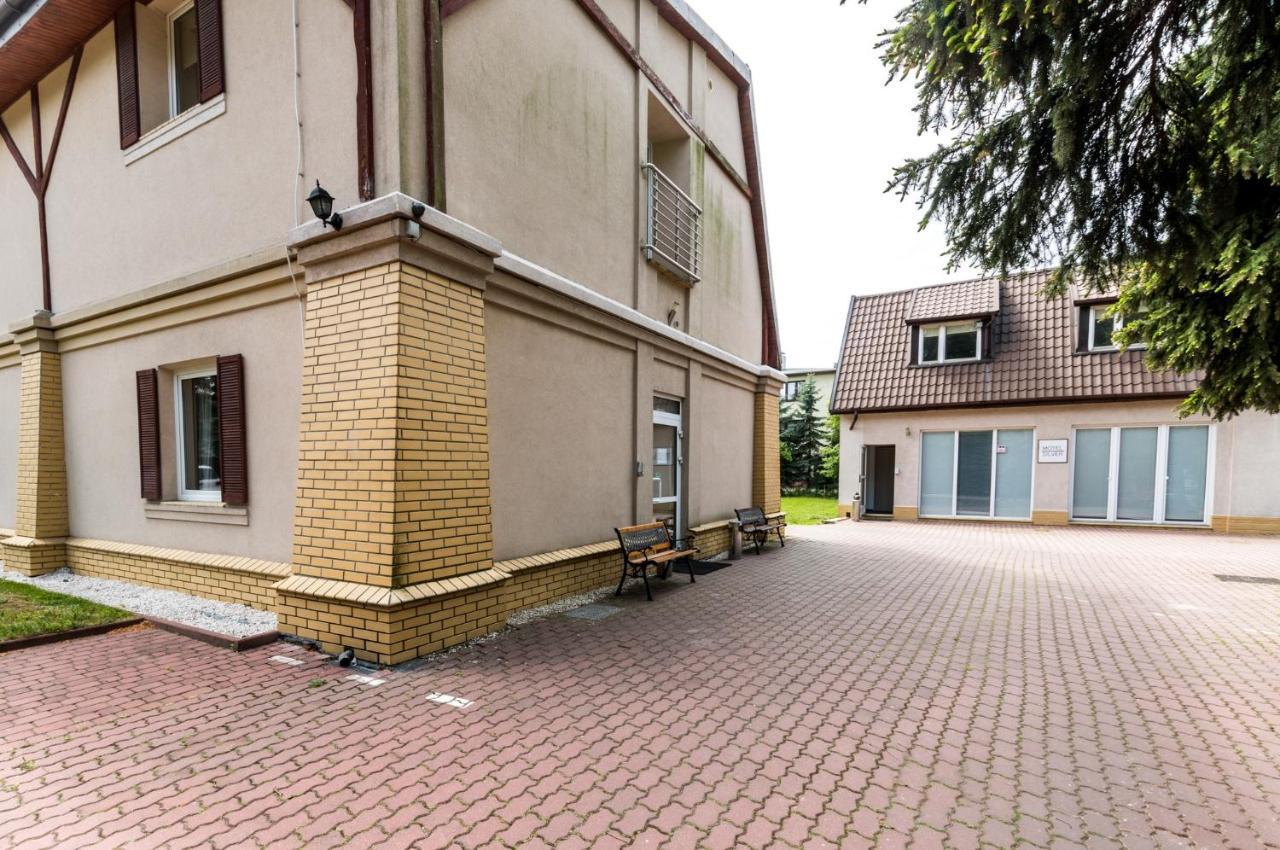 Motel Silver Константынув-Лодзинский Экстерьер фото