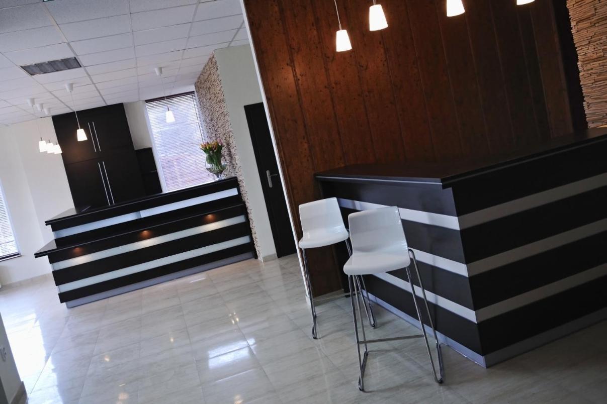 Motel Silver Константынув-Лодзинский Экстерьер фото